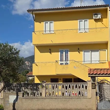 Prázdninový dům Casa Da Luisa *